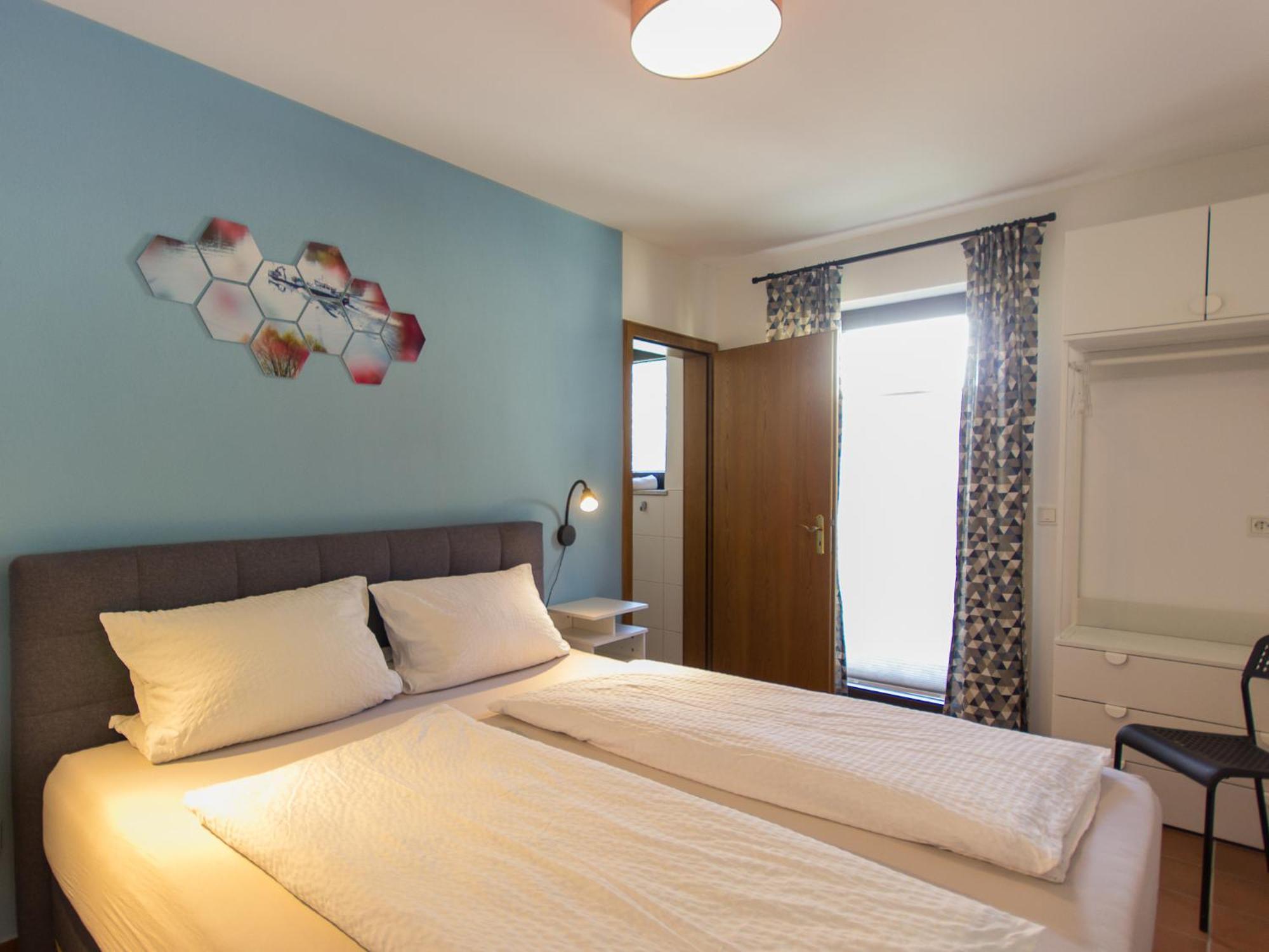 Ferienhaus Schwaab-Scherr, Genau Zwischen Bernkastel-Kues Und Traben-Trarbach, Mit Kostenlosem Oepnv-Ticket Fuer Bus Und Bahn, Parkplaetzen Und Fahrradgarage Erden Ngoại thất bức ảnh