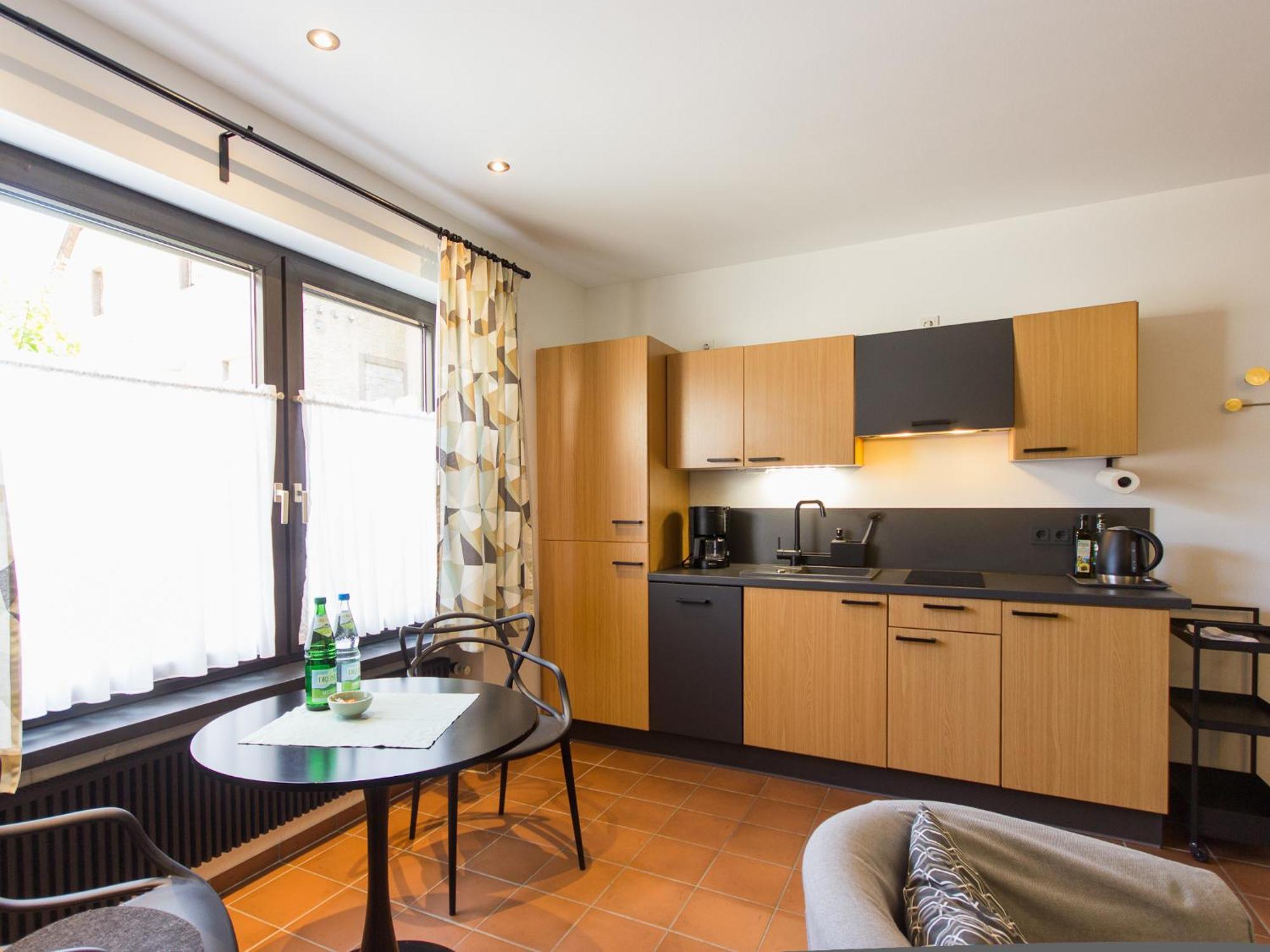 Ferienhaus Schwaab-Scherr, Genau Zwischen Bernkastel-Kues Und Traben-Trarbach, Mit Kostenlosem Oepnv-Ticket Fuer Bus Und Bahn, Parkplaetzen Und Fahrradgarage Erden Ngoại thất bức ảnh